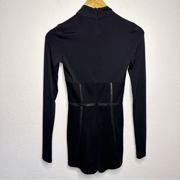 NWT Beige & Coco Strut Corset Lace Up Long Sleeve Romper in Black Size XS - Picture 6 of 11